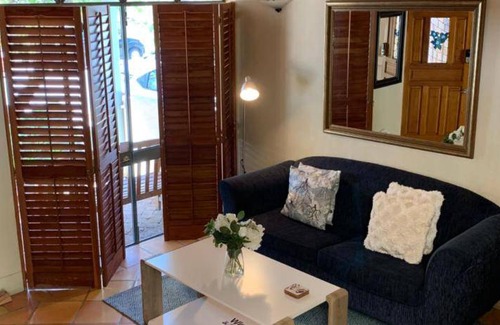 Fremantle Villa | 180 m² Villa ∙ 2 bedrooms ∙ 4 guests