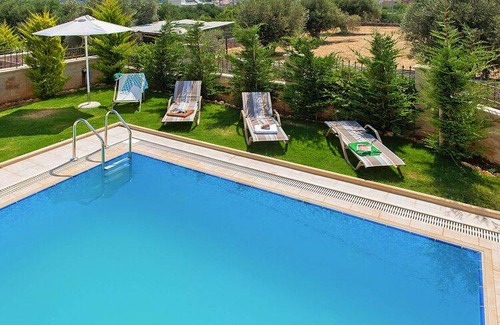 Adele Villa | 180 m² Villa ∙ 3 bedrooms ∙ 6 guests