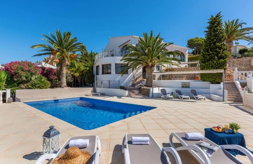 La Canuta Villa | 180 m² Villa ∙ 4 bedrooms ∙ 8 guests