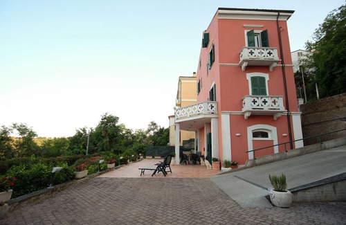 San Vito Chietino Villa | 1800*VILLA SIMONE OCEAN VIEW