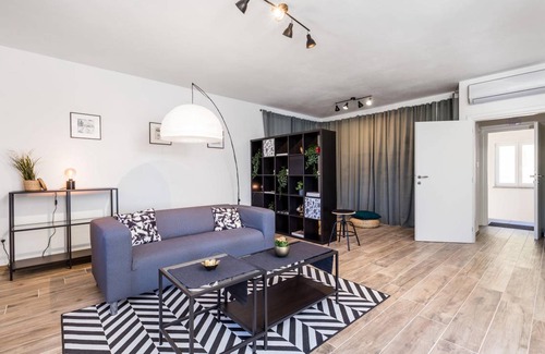 Rab Town House | 181 m² House ∙ 4 bedrooms ∙ 8 guests
