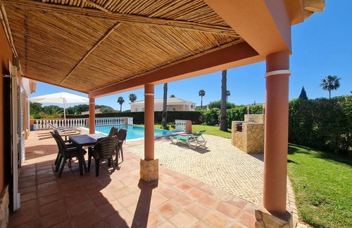 Alfarrobeira House | 185 m² House ∙ 3 bedrooms ∙ 6 guests