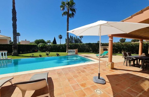 Alfarrobeira House | 185 m² House ∙ 3 bedrooms ∙ 6 guests
