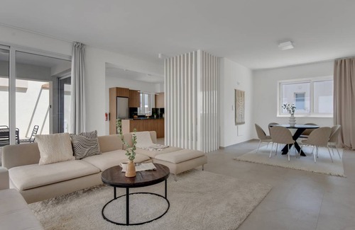 Kapparis Villa | 185 m² Villa ∙ 5 bedrooms ∙ 10 guests