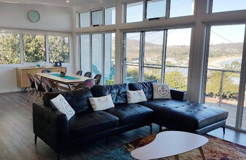 Primrose Sands House | 186 m² House ∙ 4 bedrooms ∙ 11 guests