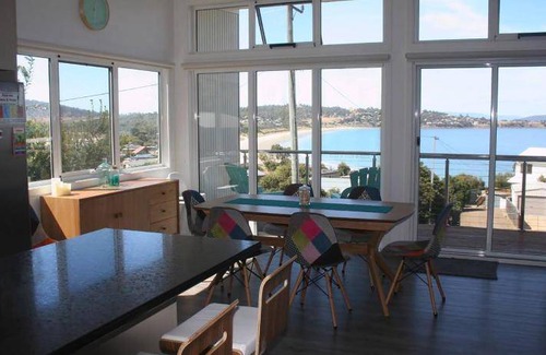 Primrose Sands House | 186 m² House ∙ 4 bedrooms ∙ 11 guests