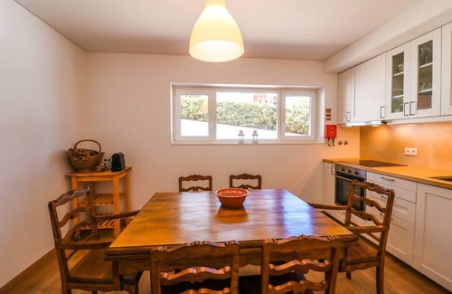 Cascais Apartment | 188 Apartments - Lantana (pool, garden and patio)