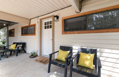 Stonewall House | 189 m² House ∙ 3 bedrooms ∙ 8 guests