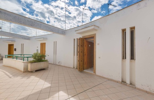 Torre Saracena Apartment | 1892 Casa Di Ronzino by BarbarHouse