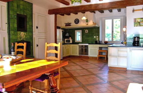 Priez Cottage | 18th Century property 1h from Paris