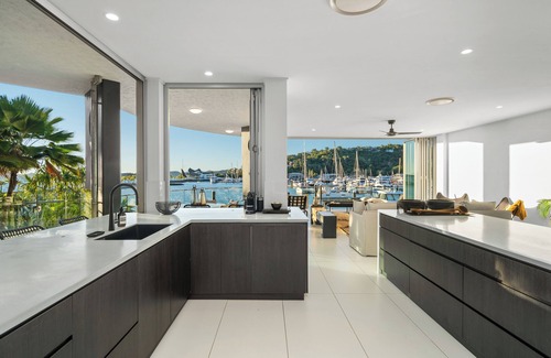Hamilton Island Apartment | 19 Pavillions, Hamilton Island