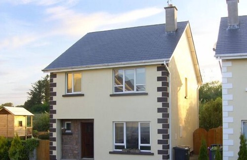 Curracloe Cottage | 19 RIVER GLEN, pet friendly in Curracloe, County Wexford