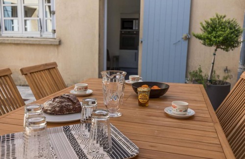 Labastide-dArmagnac House | 190 m² Gîte ∙ 4 bedrooms ∙ 8 guests