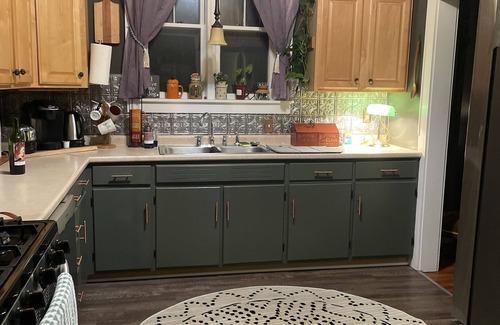 Leadsville House | 1920 brick close to down