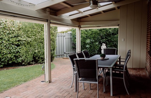 Victor Harbor House | 1920s Home in Incredible Location - "Wirramulla"