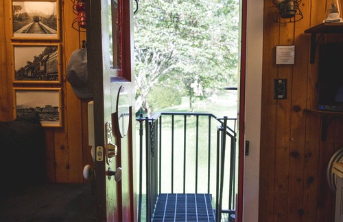 Natural Bridge House | 1926 C&O Guest Caboose -new listing!