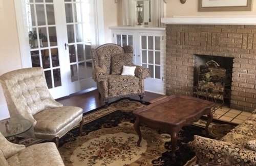 Arthur House | 1928 Home in the heart of Cumberland Gap