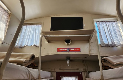 Williams Cabin | 1929 authentic Caboose Suite #2