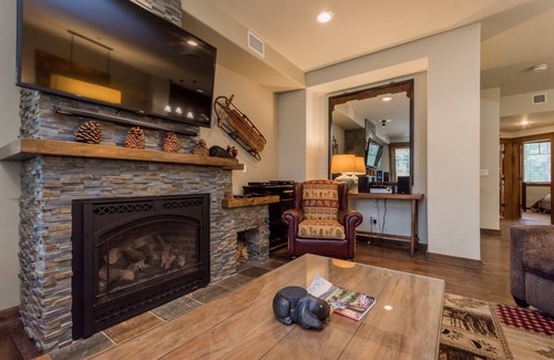Woodwinds House | 193 m² House ∙ 4 bedrooms ∙ 10 guests