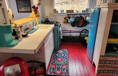 Catskill Cottage | 1930's 1 bedroom cottage updatedn with charm, pet friendly, near hiking trails