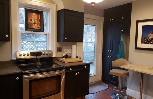 Halifax Apartment | 1930's Gingerbread Style - Ambience & Waterviews