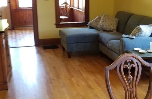 Ontonagon Cottage | 1932 Charming Cottage at the Lake
