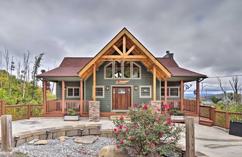 Chalet Village North House | 195 m² House ∙ 3 bedrooms ∙ 8 guests
