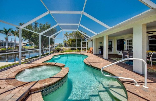 Pelican Villa | 195 m² Villa ∙ 3 bedrooms ∙ 6 guests