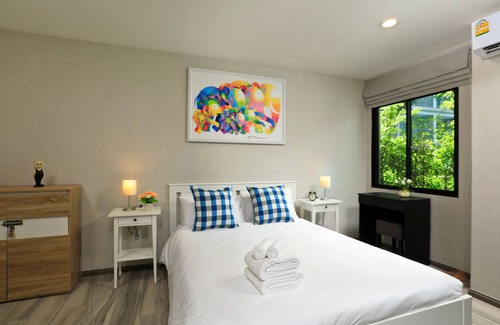Sa Khu Apartment | 1BDR apt with direct access to pool & 250m from NaiYang beach