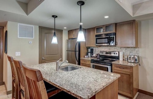 Copperstone Resort Condo | 1BR/1BTH WALKOUT CONDO COPPERSTONE RESORT - HOTTUB