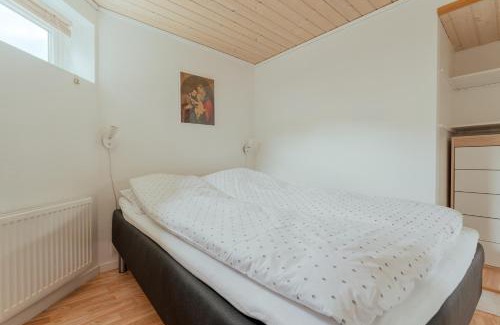 Streymoy Apartment | 1BR Apt - Peaceful Village - Parking - Nature