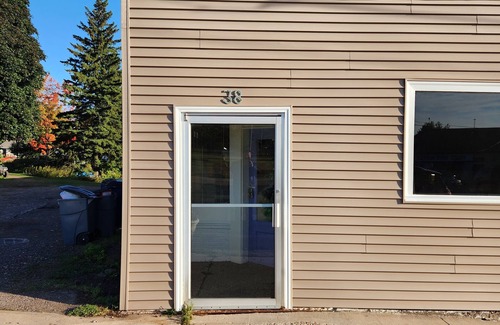 South Range Apartment | 1BR Close to MTU, Keweenaw, Houghton w/Full Amenities on the SXS SnowmobileTrail