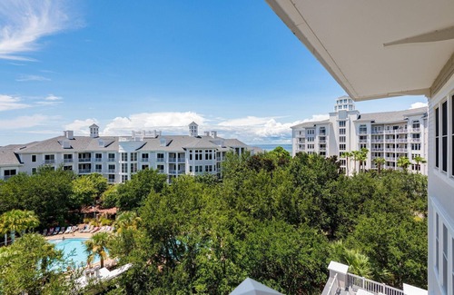 Baytowne Wharf Condo | 1BR condo in Lasata at Sandestin Golf and Beach Resort