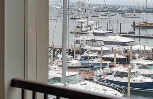 Yachting Village Condo | 1br Condo Newport Harbor Sailing