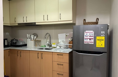 Pinagsama Condo | 1BR Condo w/Balcony Near Venice Canal Mall & BGC