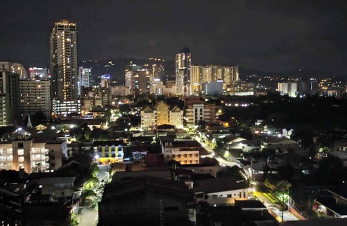 Cebu Apartment | 1BR Haven in Royal Garden Residences