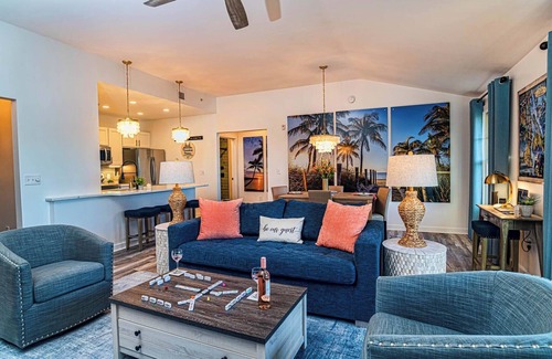 St. Augustine Condo | 1BR King bed-private balcony-luxury-laundry in unit-pool-hot tub-fitness ctr