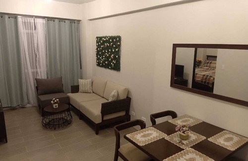 Badiangan Condo | 1BR Luxury Condo