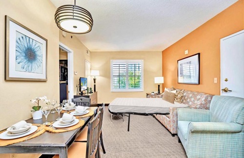 Florida Central Atlantic Coast Apartment | 1BR with Two Queen Beds - Pool and Hot Tub-Near Disney