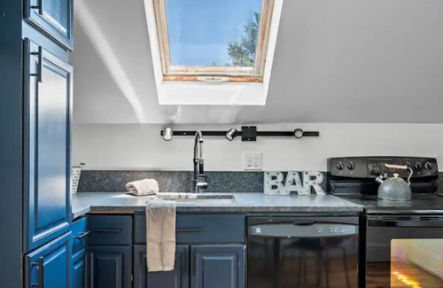 Rockport Apartment | 1BR with Private Deck + Ocean Views· Private Parking · King Bed