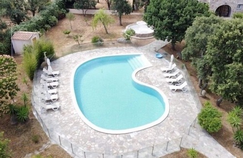 Pigna Apartment | 1km from the beach, apartment with terrace in residence with swimming pool