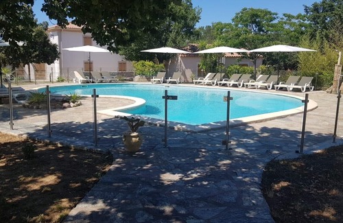 Pigna Apartment | 1km from the beach, S'apartment with terrace in residence with swimming pool