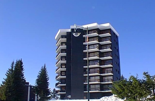 Chamrousse Apartment | 1st floor, balcony, tv, ski locker, 55m², Chamrousse
