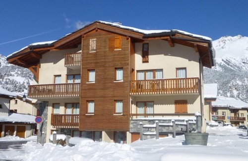 Aussois Apartment | 1st floor, balcony, tv, ski locker, 41m², Aussois