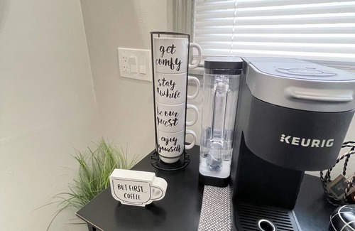 Monroe Apartment | 1st Floor Completely Remodeled, Pets Welcome! King & Queen Beds, W/D in Unit.,