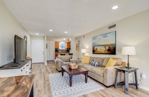 Walden on Lake Conroe Condo | 1st-Floor Condo in Walden: Walk to Pool & Lake!