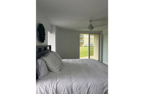 Ponce Inlet House | 1st floor walkout to the Beach !