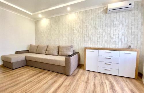 Poltava Apartment | 2-кімн Сучасні апартаменти у центрі міста