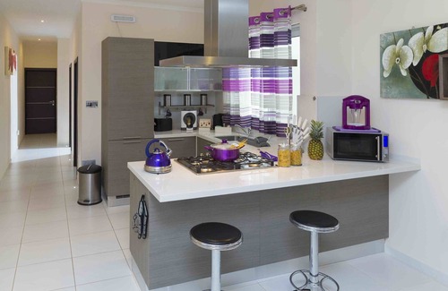 San Tumas Apartment | 2. 2 Bed Apartment close to beach! HPI/6768