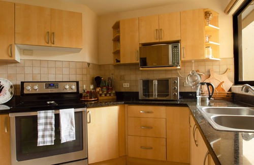 El Cipres House | 2-3 bedroom Townhouse near UACA & Pinares